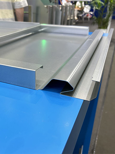 Prensa Plegadora Eléctrica con Doble Cilindro