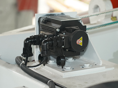Servomotor